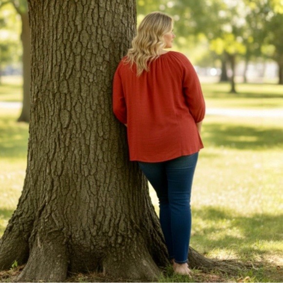 Anthropologie Skies Are Blue Red Floral Peasant Top - Picture 4 of 13